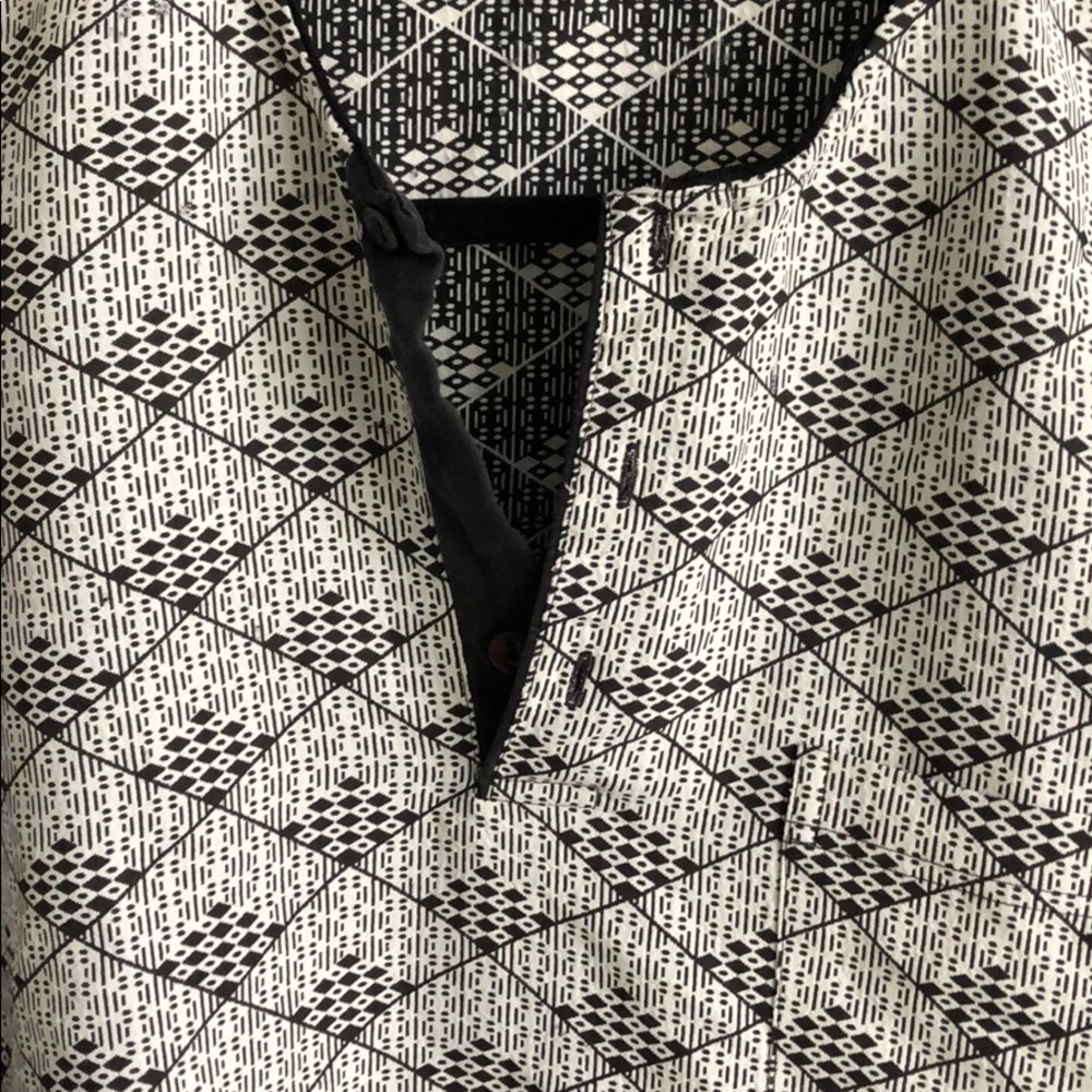 Vintage Styled Pocket T-Shirt - Picture 2 of 4